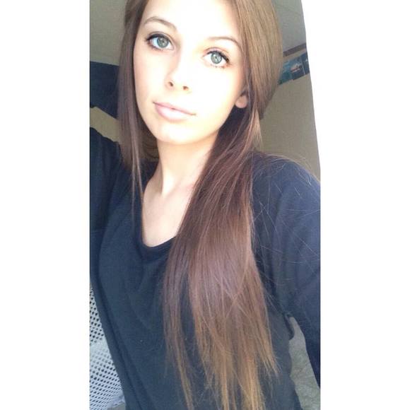 Meet your Posher, Ashia - Picture 1 of 1